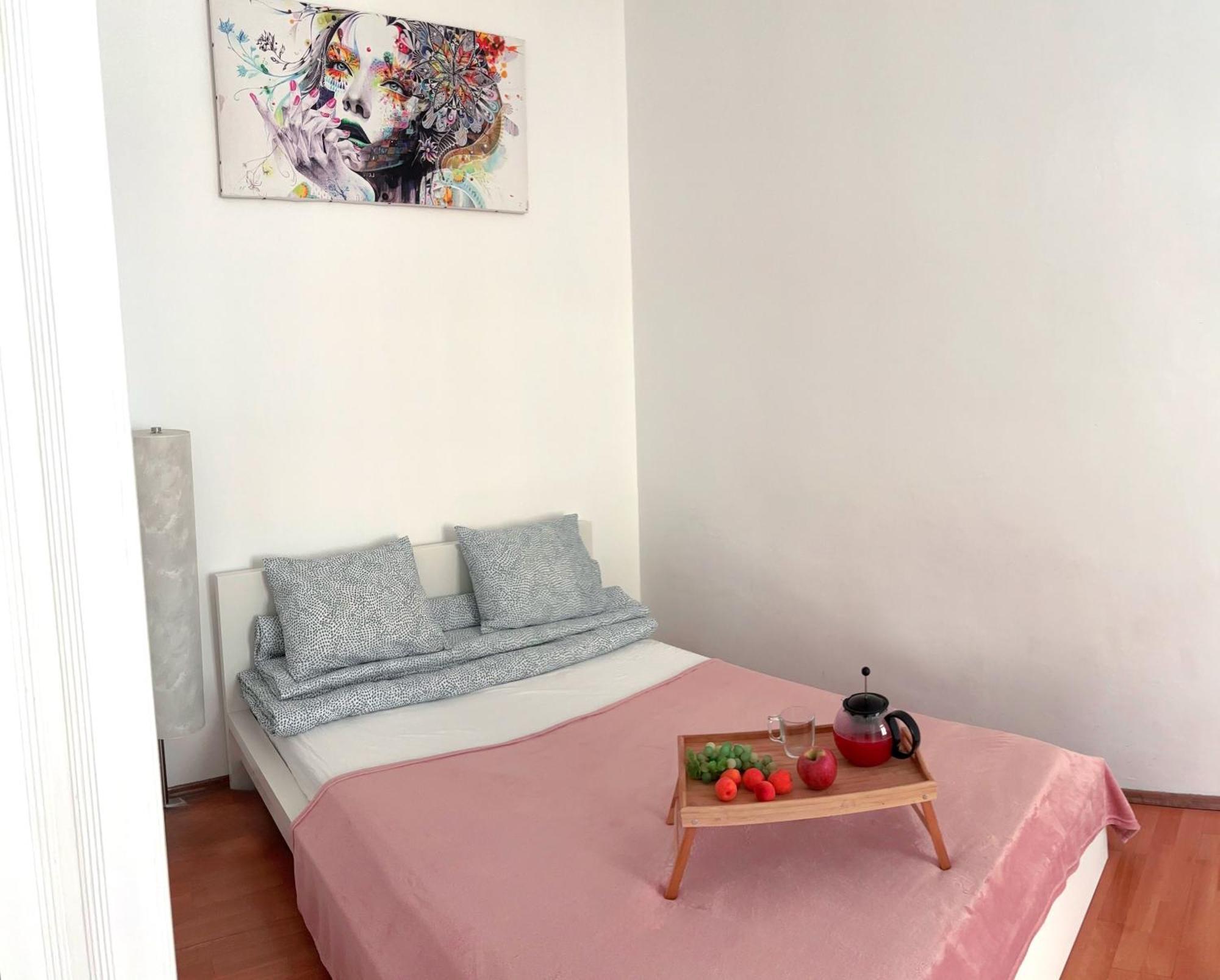 Big And Comfortable Mariahilfer Apartment Vienna Esterno foto
