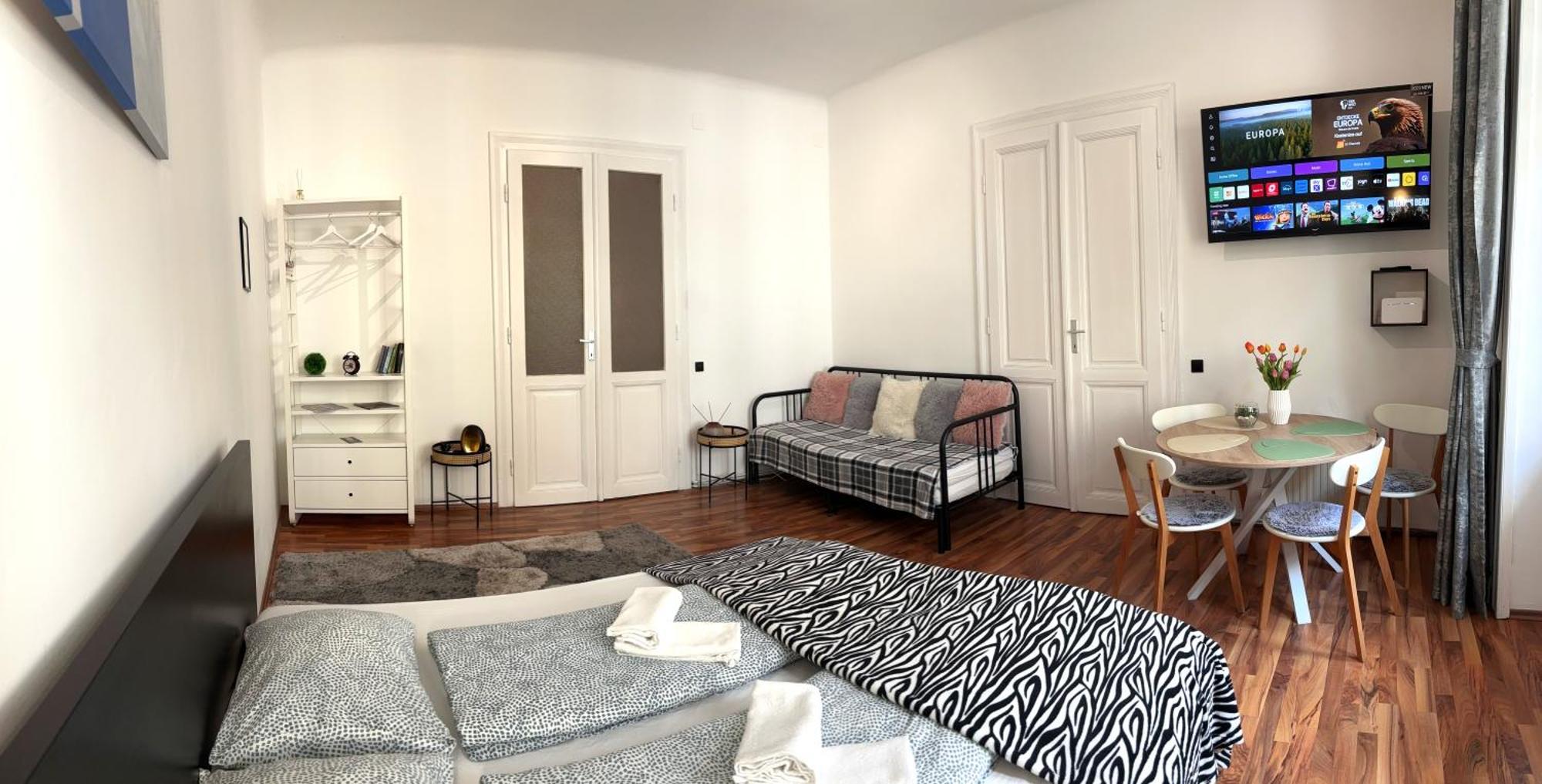 Big And Comfortable Mariahilfer Apartment Vienna Esterno foto